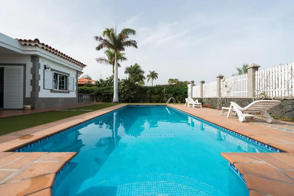 Villa Cosmos Chalet Con Gran Piscina Y Jardin Privado Maspalomas