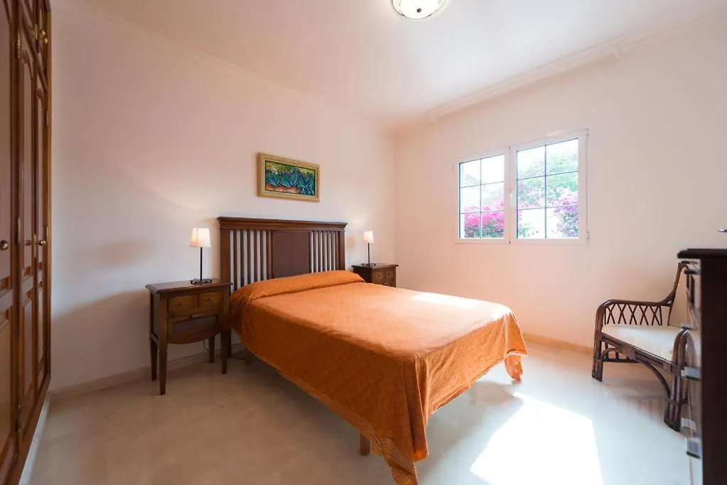 Villa Cosmos Chalet Con Gran Piscina Y Jardin Privado Maspalomas  Maspalomas (Gran Canaria)